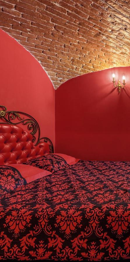 Apartment Masoch Style Lviv Buitenkant foto